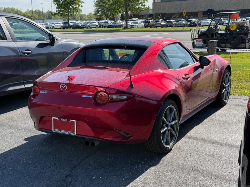 Mazda MX-5 Miata RF Vehicle Image 04