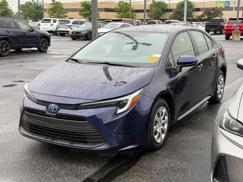 Toyota Corolla Vehicle Image 02