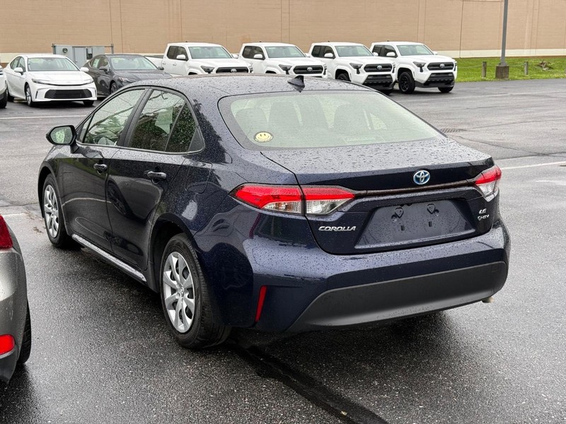 Toyota Corolla Vehicle Image 03