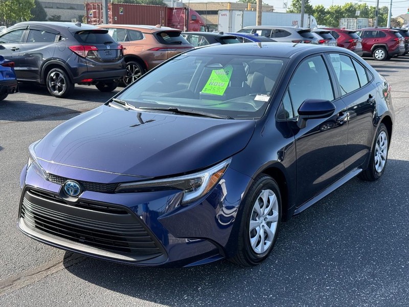 Toyota Corolla Vehicle Image 08
