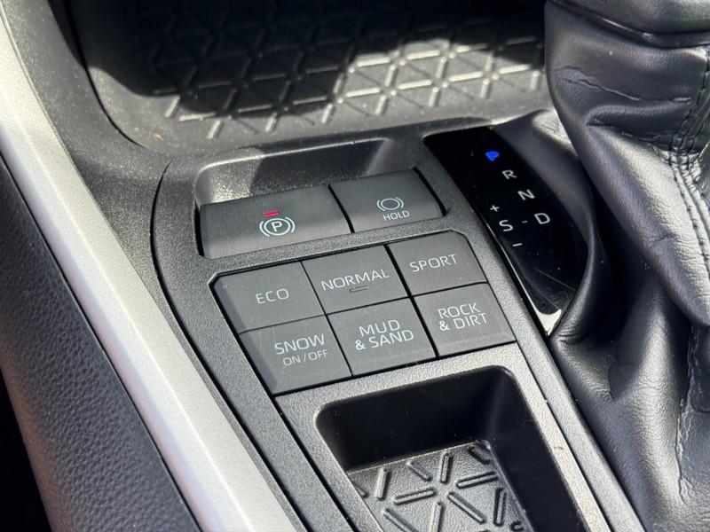 Toyota RAV4 Vehicle Image 20