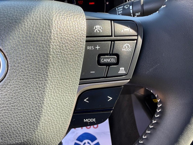 Toyota Camry Vehicle Image 15