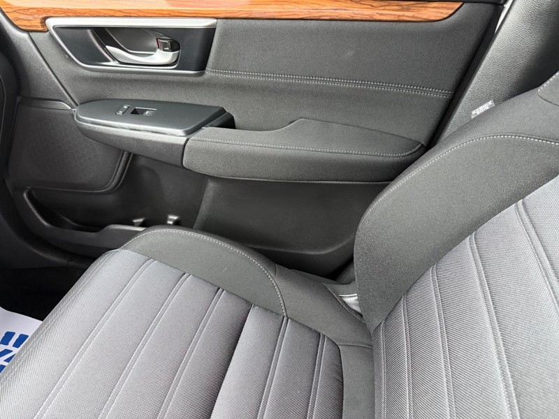 Honda CR-V Vehicle Image 21