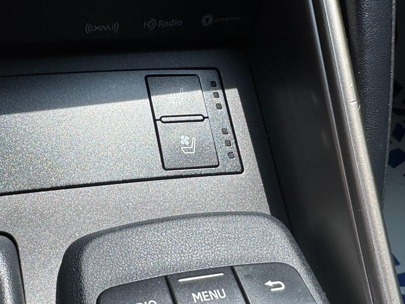 Lexus IS Vehicle Image 20