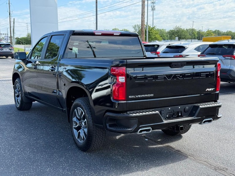Chevrolet Silverado 1500 Vehicle Image 05