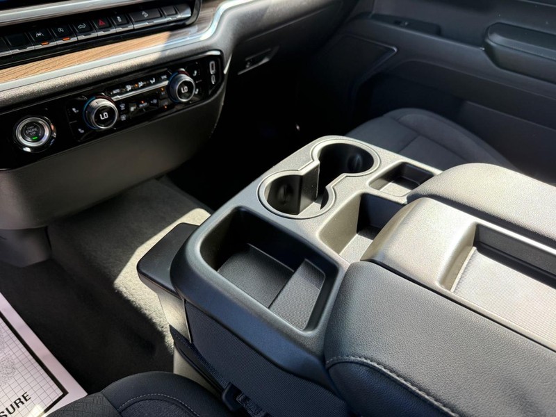 Chevrolet Silverado 1500 Vehicle Image 20