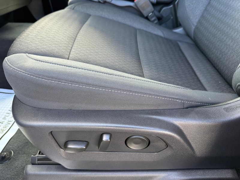 Chevrolet Silverado 1500 Vehicle Image 25
