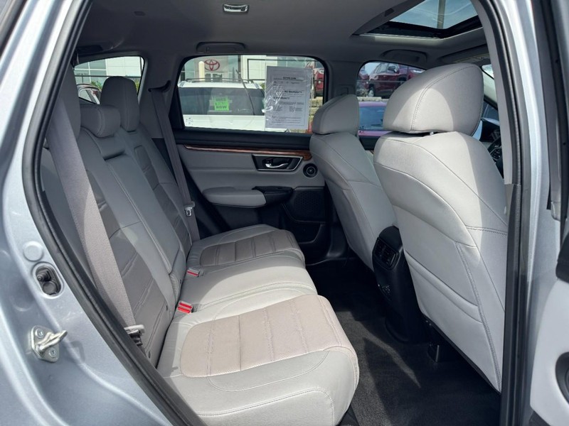 Honda CR-V Vehicle Image 10