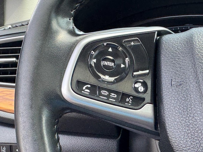 Honda CR-V Vehicle Image 18