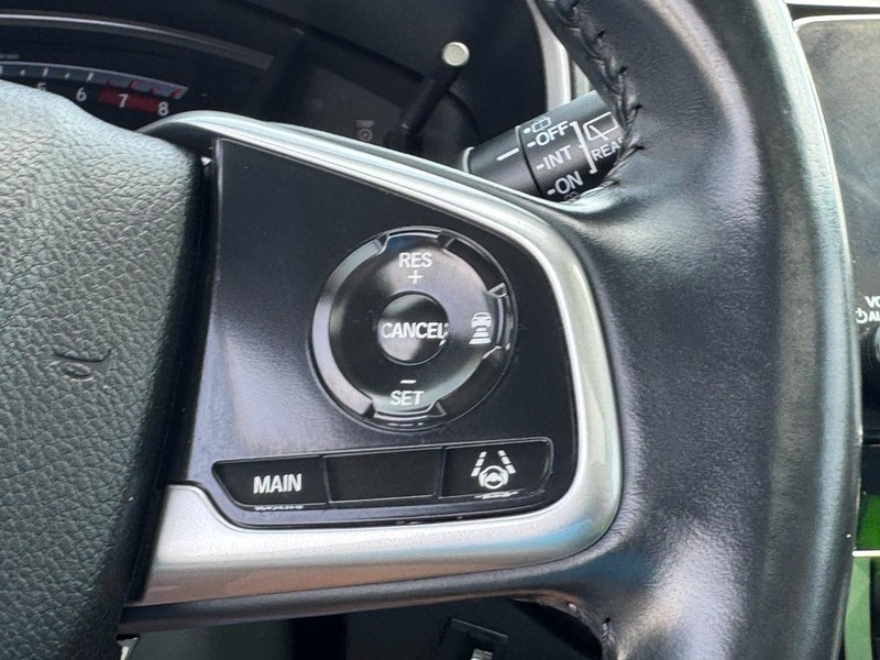 Honda CR-V Vehicle Image 19