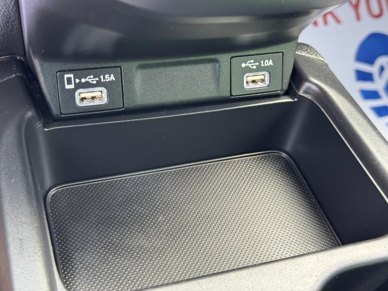 Honda CR-V Vehicle Image 23