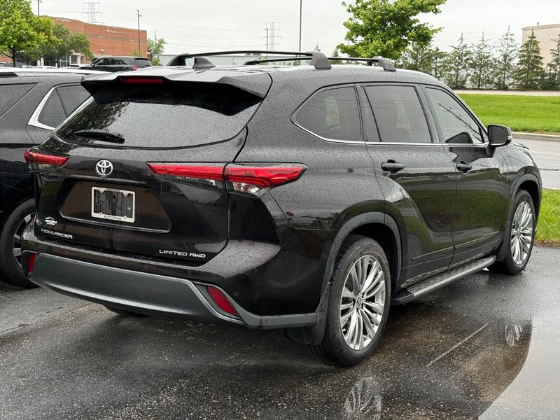 Toyota Highlander Vehicle Image 04