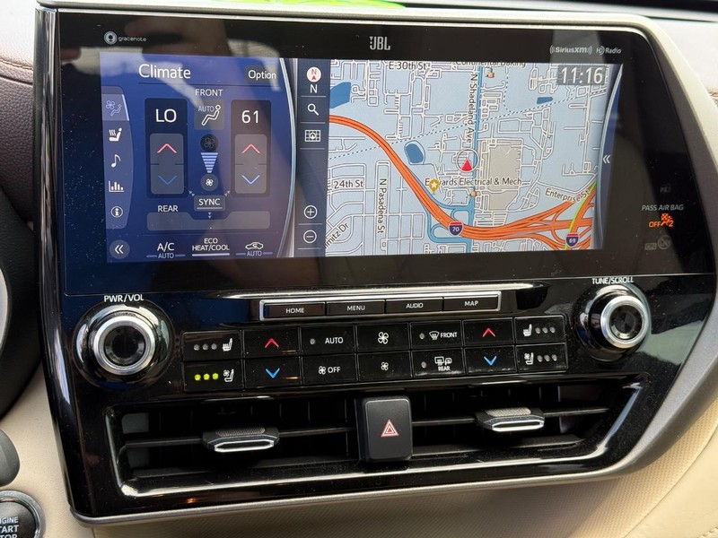 Toyota Highlander Vehicle Image 20