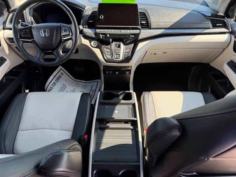 Honda Odyssey Vehicle Image 13