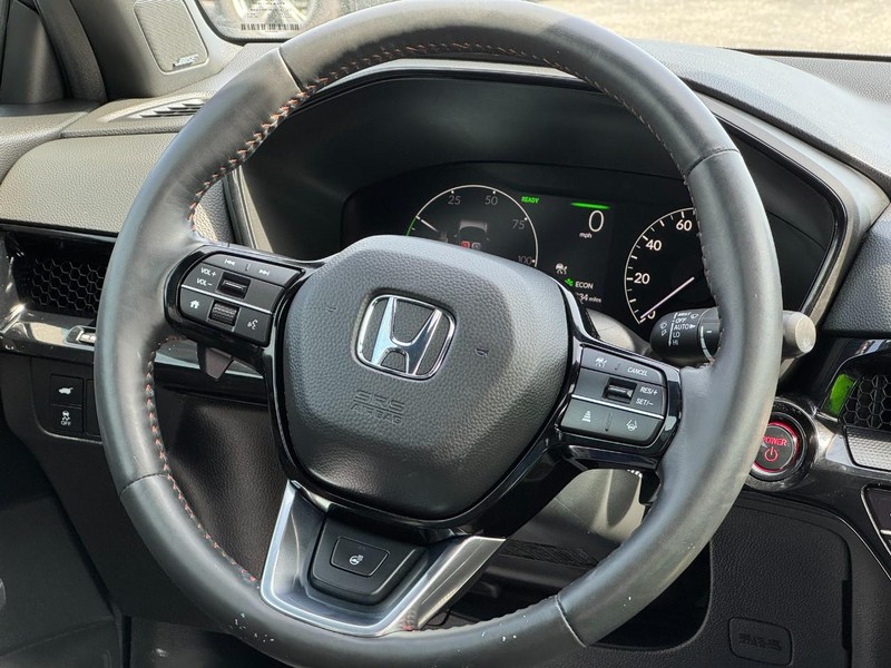 Honda CR-V Hybrid Vehicle Image 12