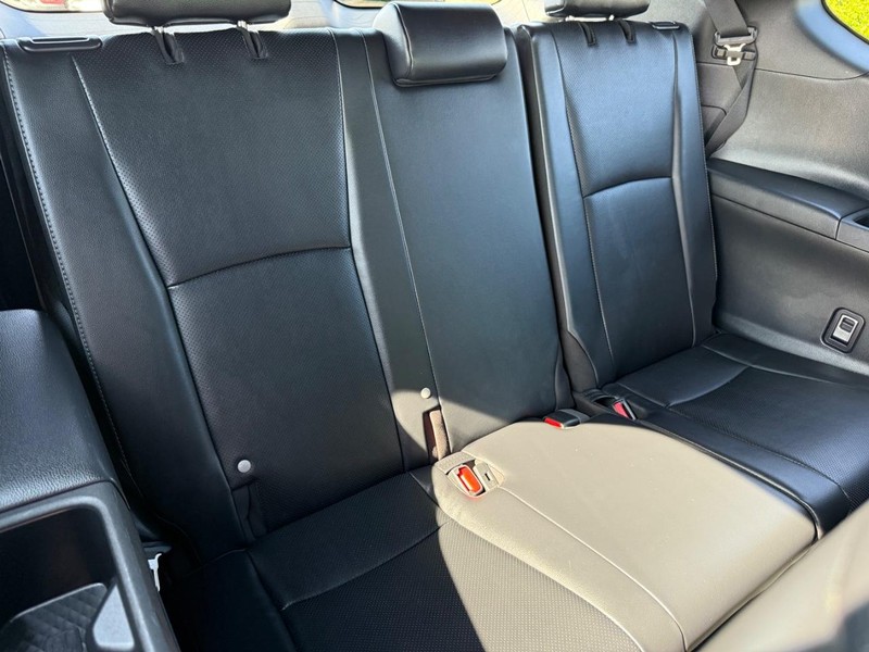 Toyota Grand Highlander Vehicle Image 12