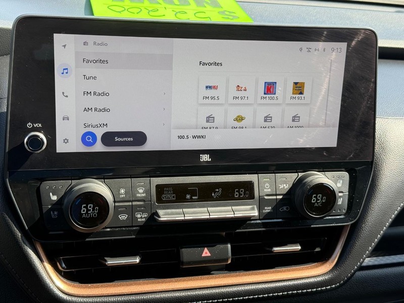 Toyota Grand Highlander Vehicle Image 19