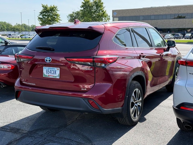 Toyota Highlander Vehicle Image 04