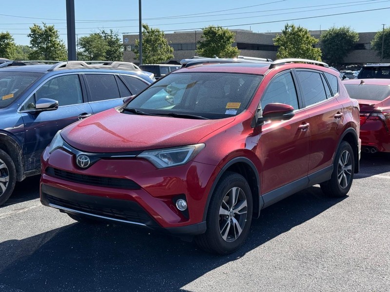 Toyota RAV4 Vehicle Image 02