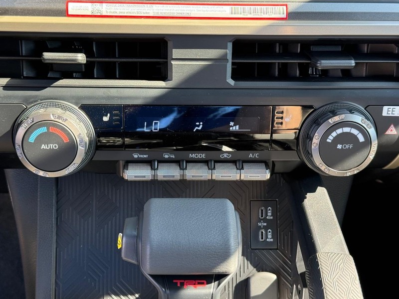 Toyota Tacoma 4WD Vehicle Image 13