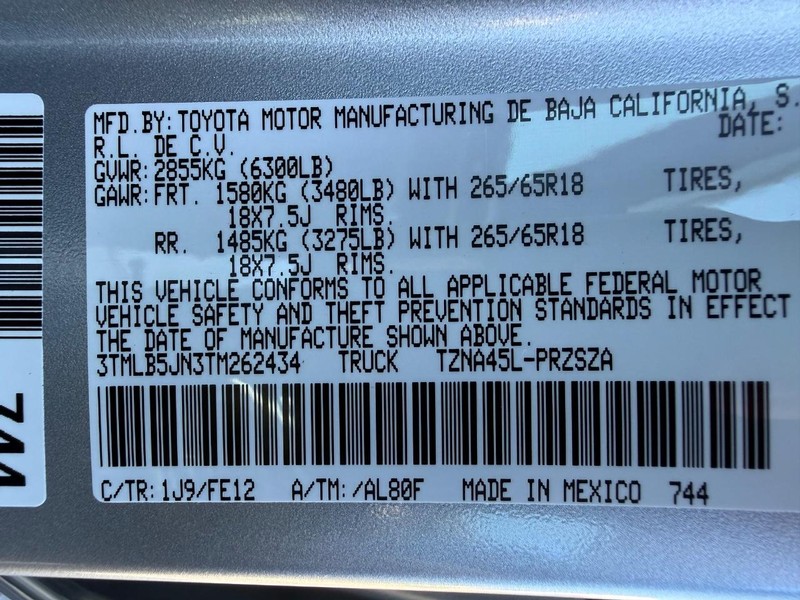 Toyota Tacoma 4WD Vehicle Image 20