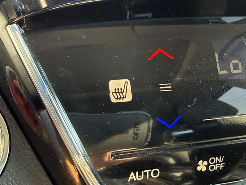 Honda HR-V Vehicle Full-screen Gallery Image 17