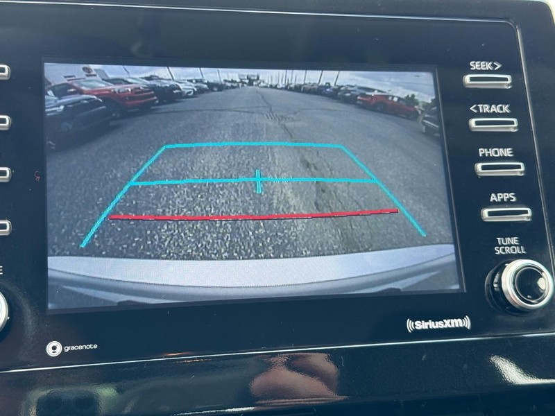 Toyota Camry Vehicle Image 19