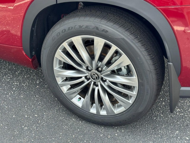 Toyota Highlander Vehicle Image 07