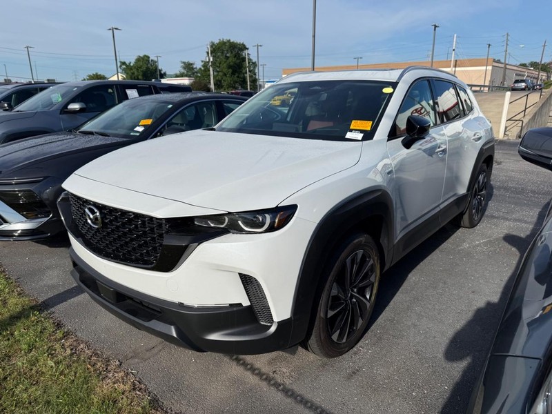 Mazda CX-50 Hybrid Vehicle Image 02