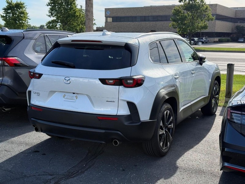 Mazda CX-50 Hybrid Vehicle Image 04
