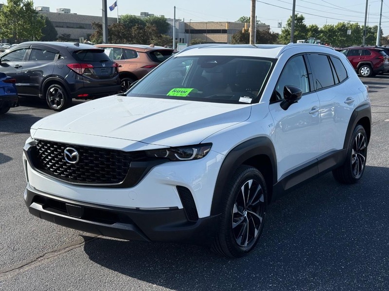 Mazda CX-50 Hybrid Vehicle Image 09