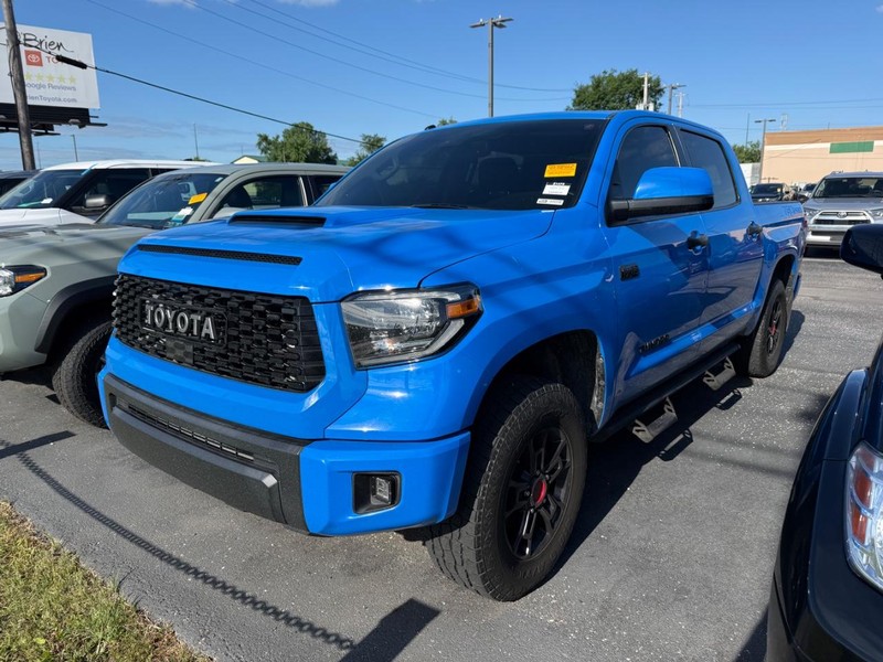 Toyota Tundra 4WD Vehicle Image 02