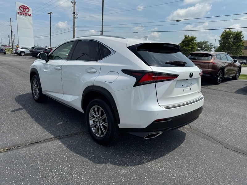 Lexus NX Vehicle Image 06