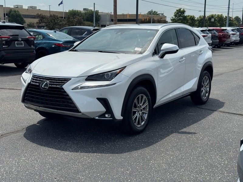 Lexus NX Vehicle Image 08