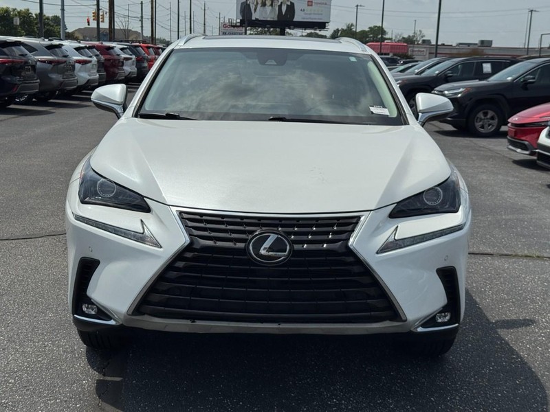 Lexus NX Vehicle Image 09
