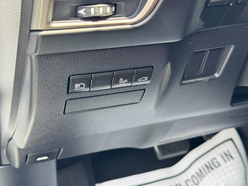 Lexus NX Vehicle Image 16
