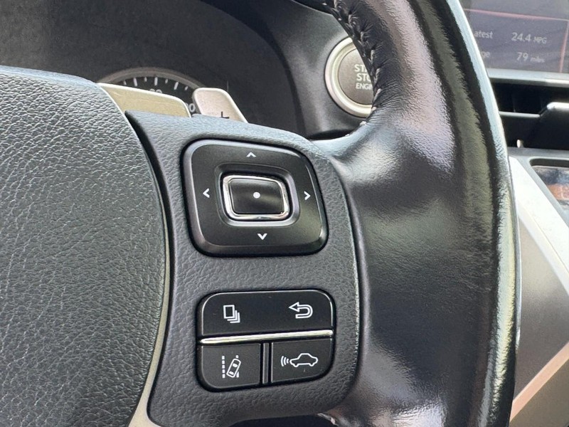 Lexus NX Vehicle Image 18