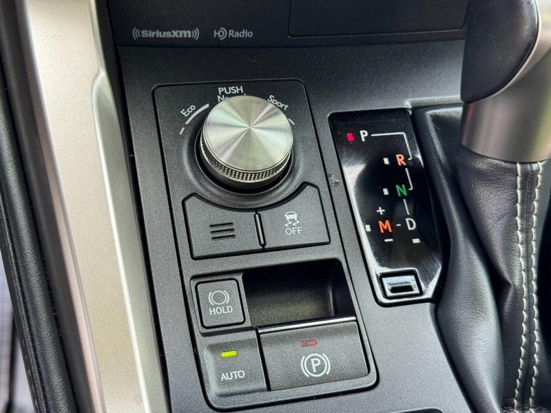 Lexus NX Vehicle Image 20