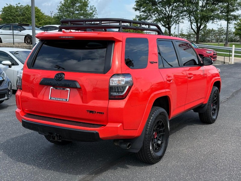Toyota 4Runner Vehicle Image 03