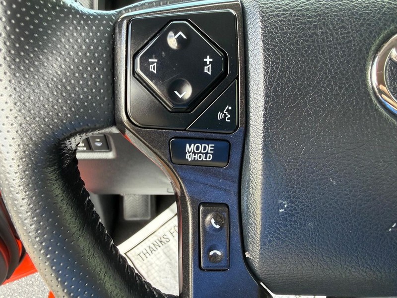 Toyota 4Runner Vehicle Image 14
