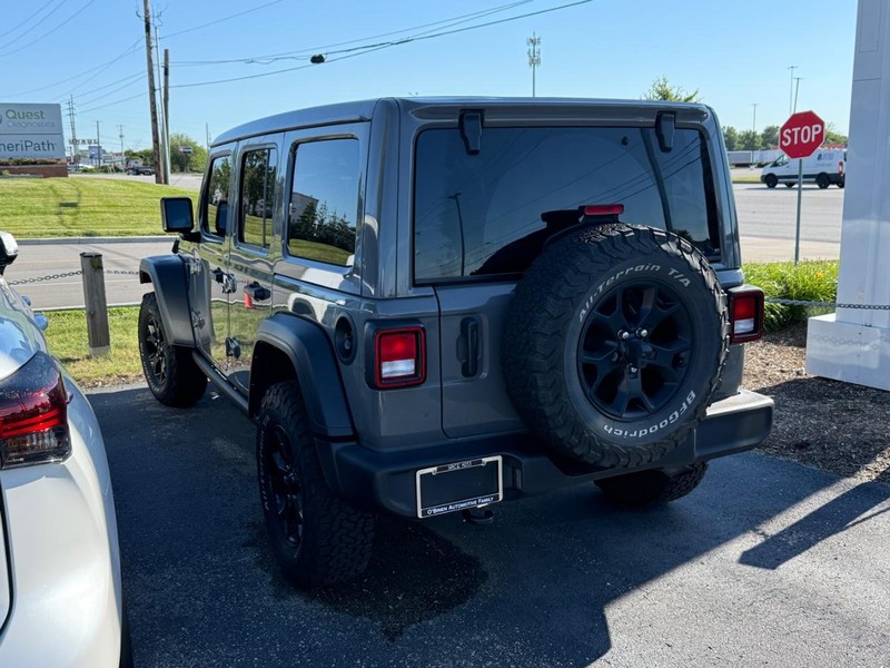 Jeep Wrangler Vehicle Image 03