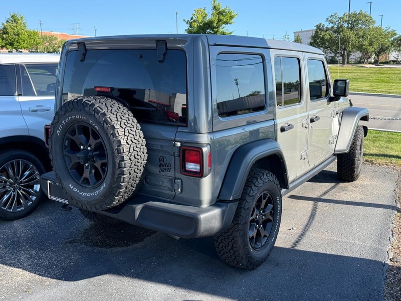 Jeep Wrangler Vehicle Image 04