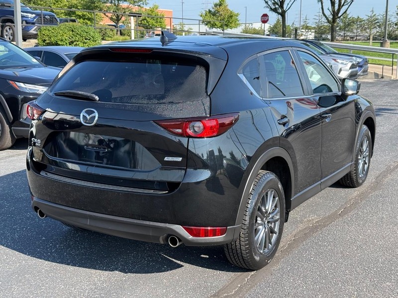 Mazda CX-5 Vehicle Image 03