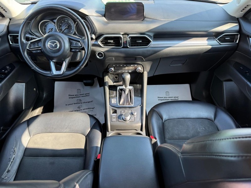 Mazda CX-5 Vehicle Image 11