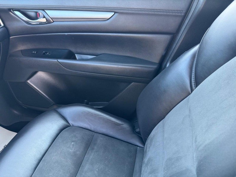 Mazda CX-5 Vehicle Image 21
