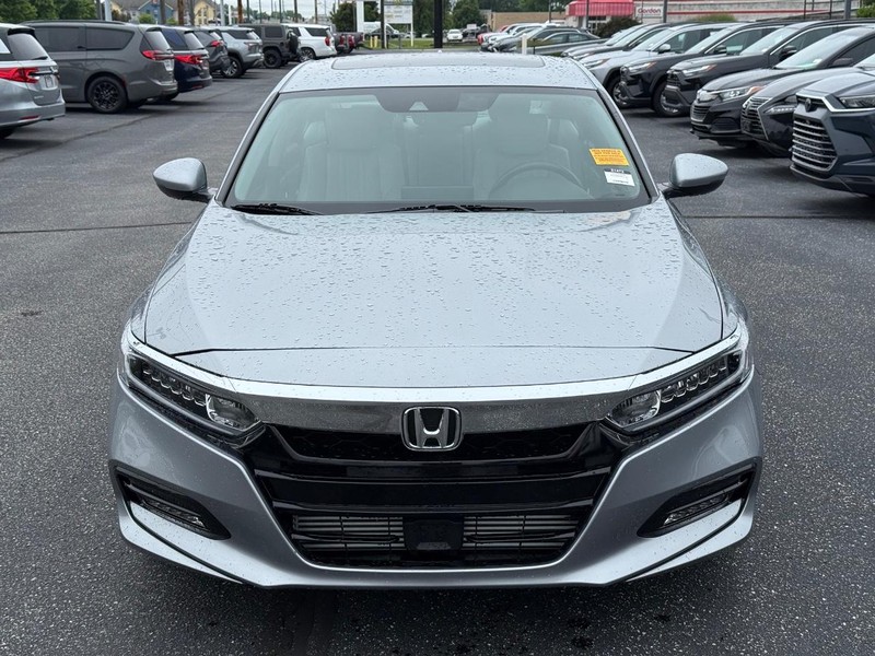 Honda Accord Sedan Vehicle Image 09