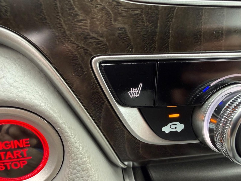 Honda Accord Sedan Vehicle Image 17