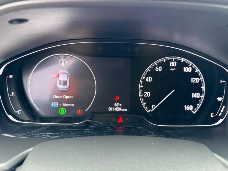 Honda Accord Sedan Vehicle Image 24