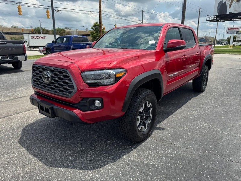 Toyota Tacoma 4WD Vehicle Image 15