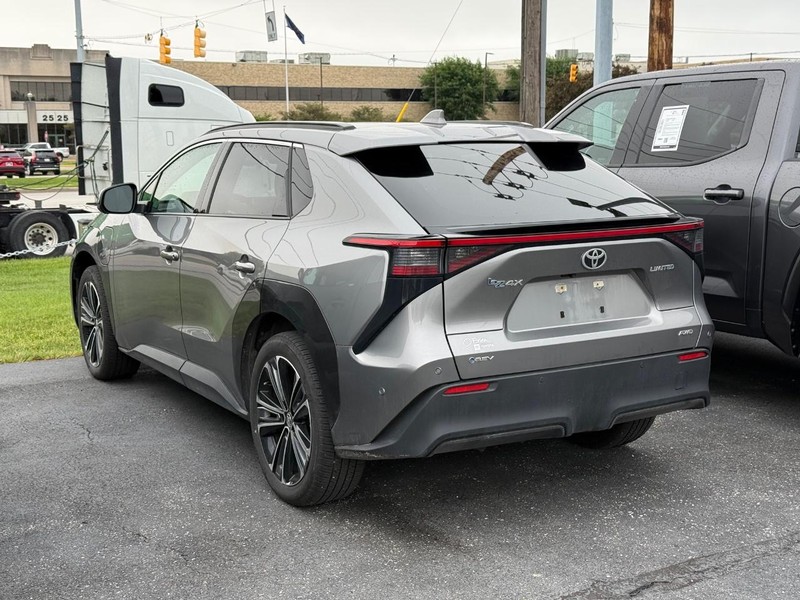 Toyota bZ4X Vehicle Image 03
